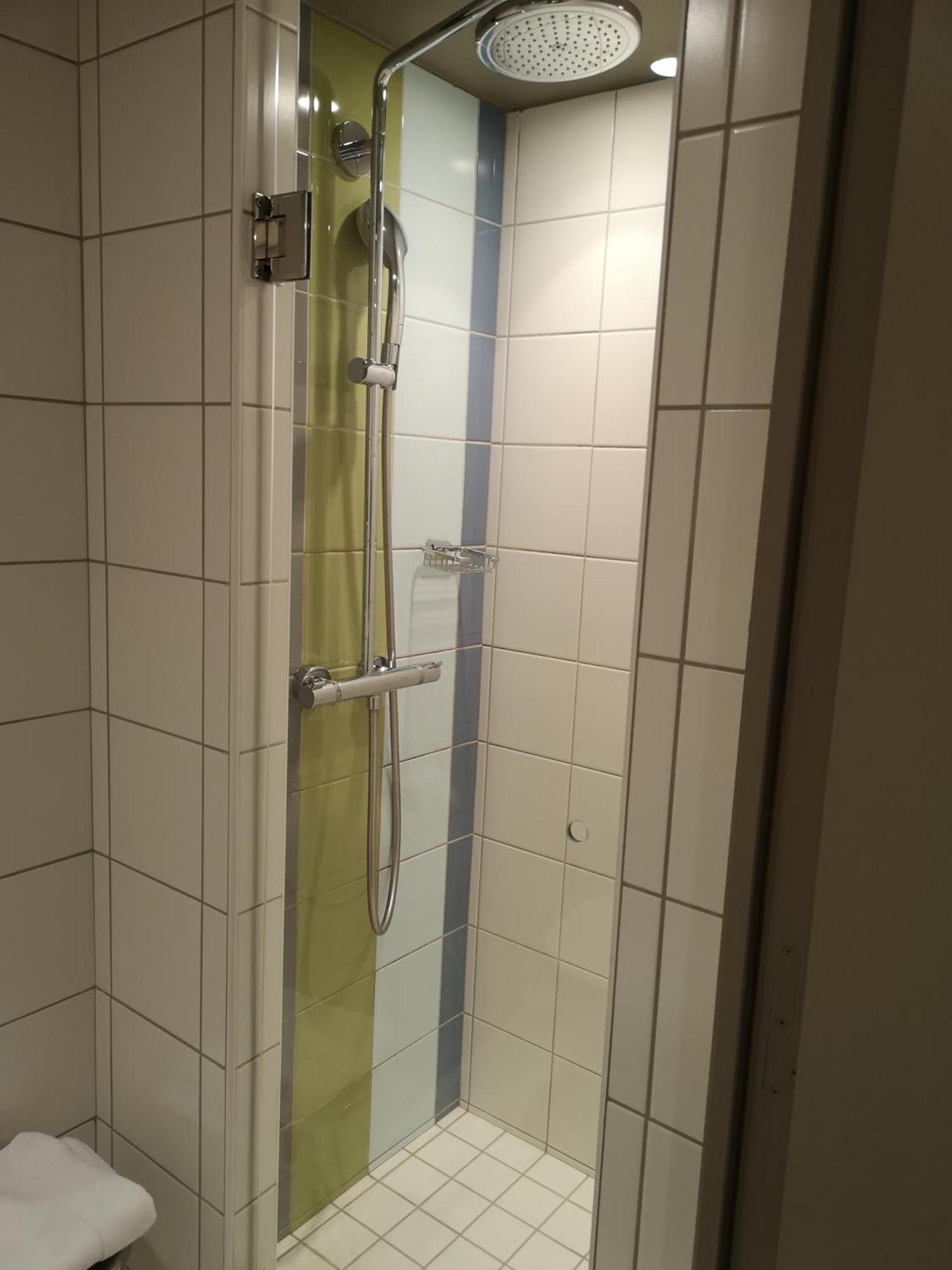 Hotel Le Cinq Hyper - Centre Chambery Luaran gambar